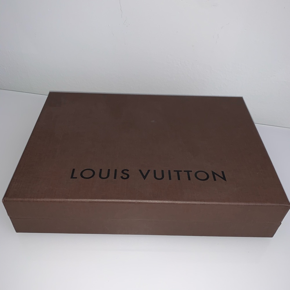 Louise Vuitton small box